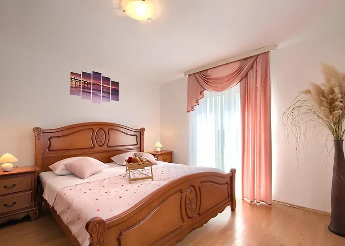 Adrijano Apartamento