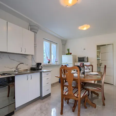 Apartman Adrijano